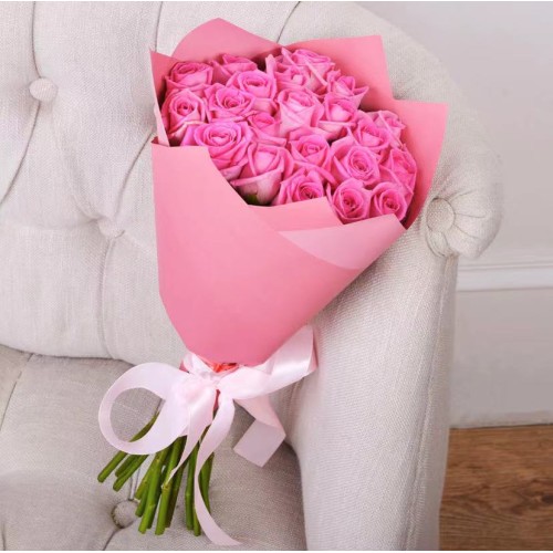 Купить на заказ Букет из 21 розовой розы с доставкой в Жетысае