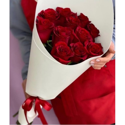 Купить на заказ Букет из 11 красных роз с доставкой в Жетысае